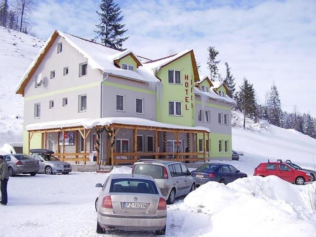 Hotel Bocy Oscadnica Esterno foto