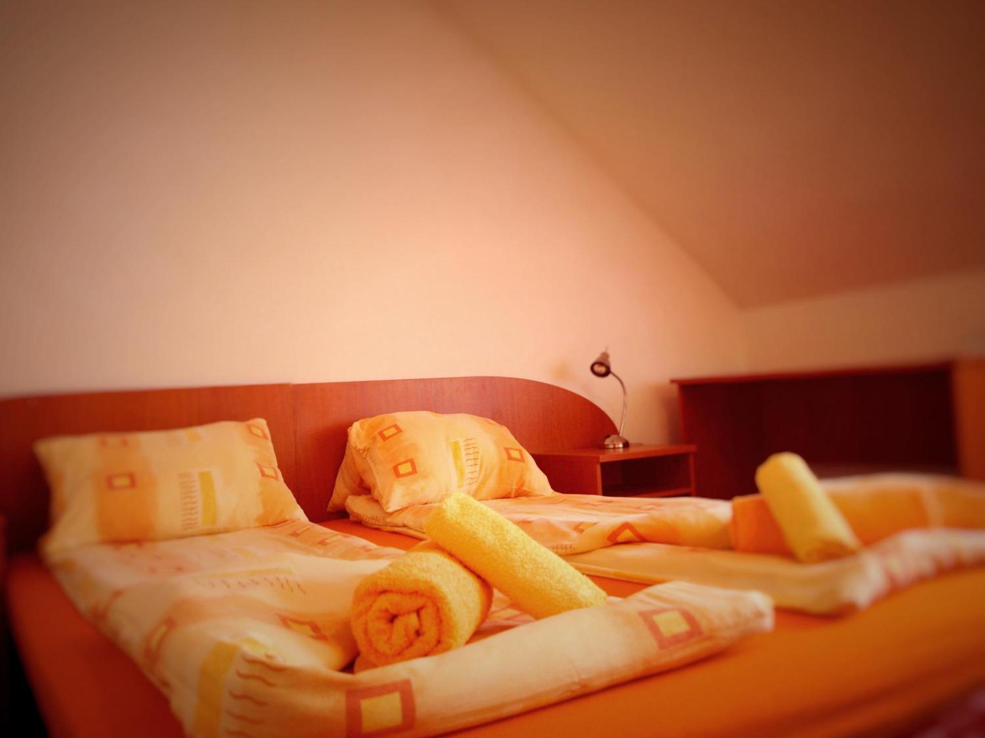Hotel Bocy Oscadnica Esterno foto